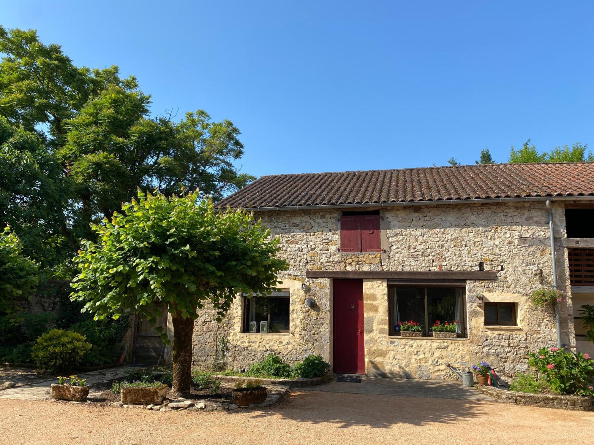 Villa Sfeervol Vakantiehuis Op Landgoed Aan De Dordogne Prudhomat Exterior foto